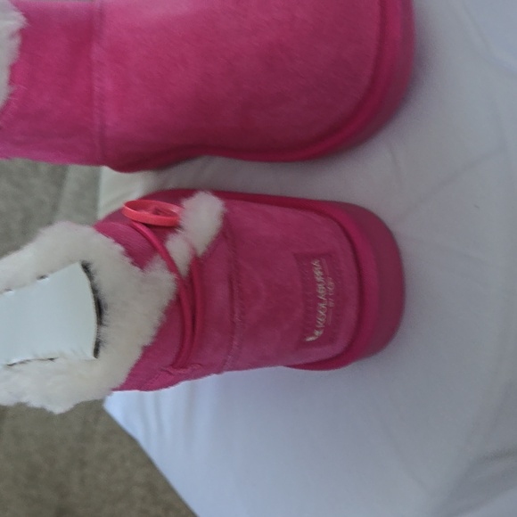 Boots - Picture 5 of 7